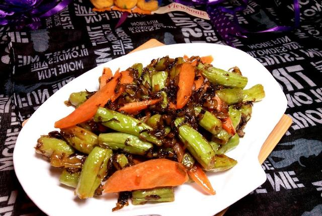 烧什么菜有营养又好吃 29ce42c99a51458c9b9eab25b58bc7f5.png