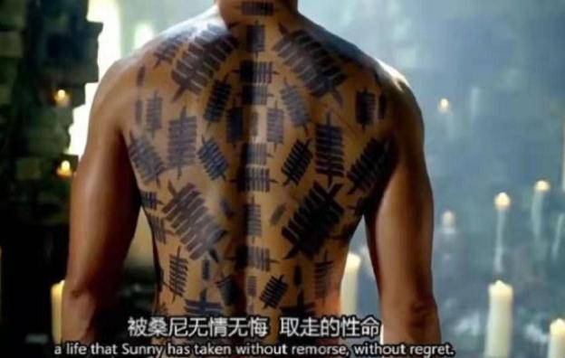 
同样是纹身 吴彦祖的渗人 欧豪的帅气 比不上他的纹身衣-开云官方入口(图2)