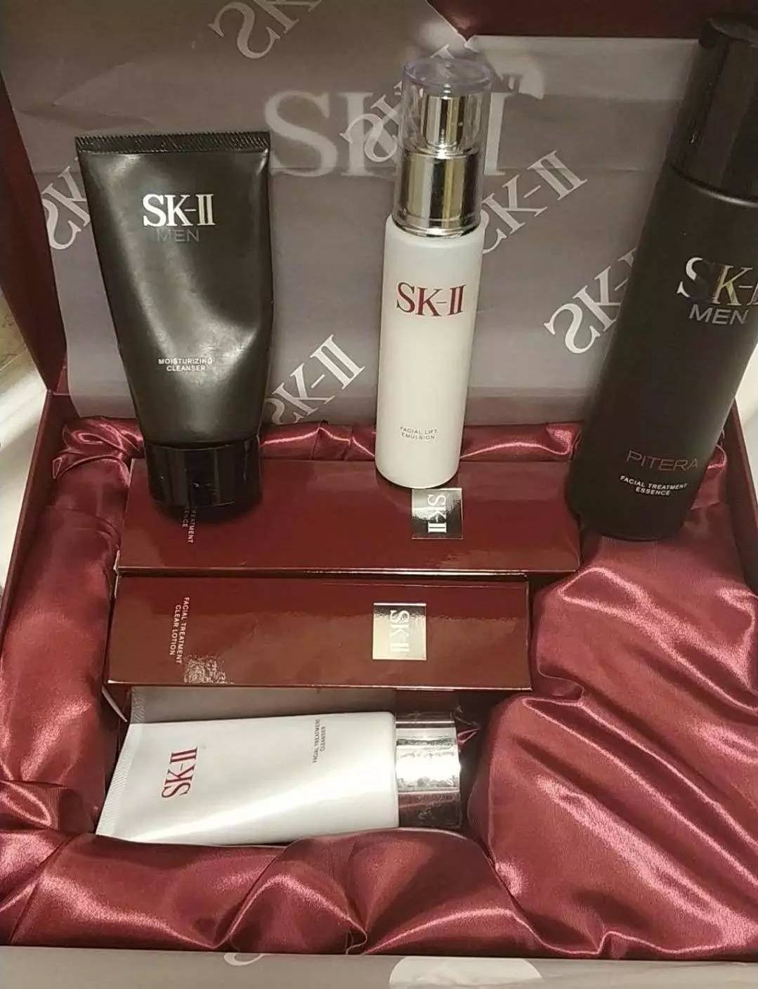 皮肤|还在把用剩下的护肤品扔给男票?这波科普不看亏大了!