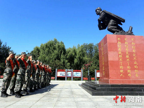 历史|第83集团军“杨根思”部队：老兵退役不褪色 解甲扬帆启征程