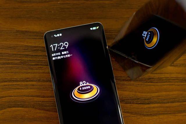 iqoo5 pro充电慢是怎么回事 d4542c3b3cc845fa86484dfe30745bd2.jpeg