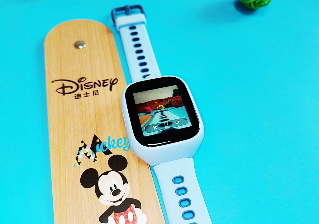 手表|开学季到来，如何保证孩子的出行安全？米兔手表4X儿童手表体验