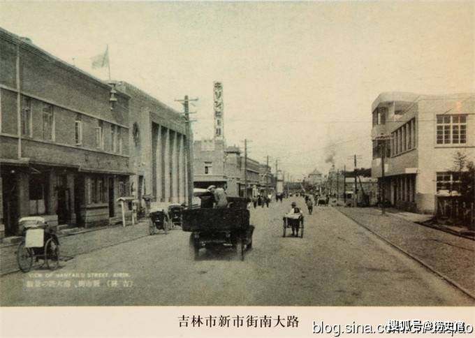 吉林老照片,1912年火车站排着等客的欧式马车