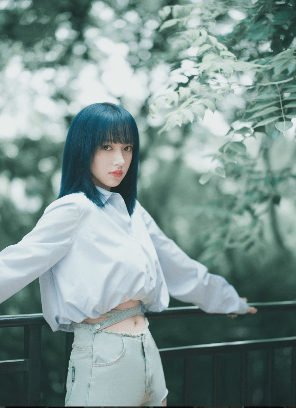交叉|程潇的裤腰设计是啥操作?交叉形式不显勒,体重过百都不敢尝试