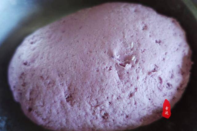 风车|蒸出来的花式馒头，像个风车又像是一朵花用一个紫薯