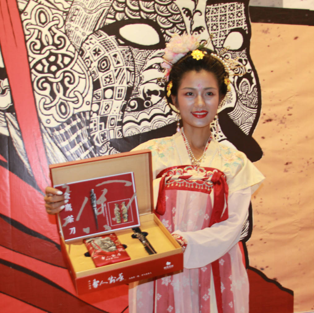 旅游|非遗+文创打造陕西文化新时尚 “秦人制茶”亮相古城西安