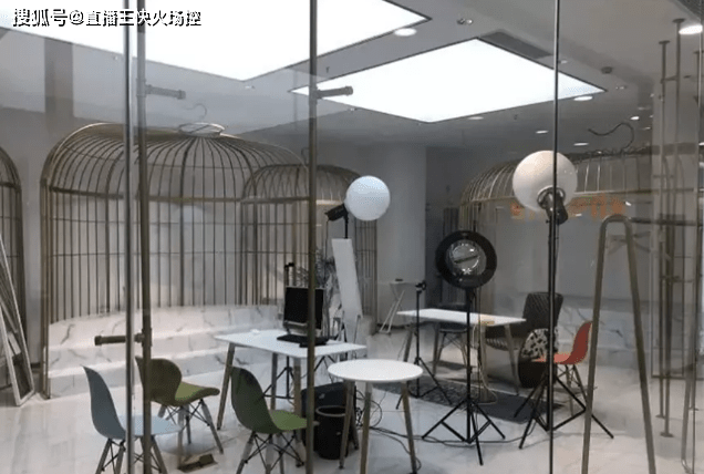 5fe015cae5004efb848b54d0181eef02.png