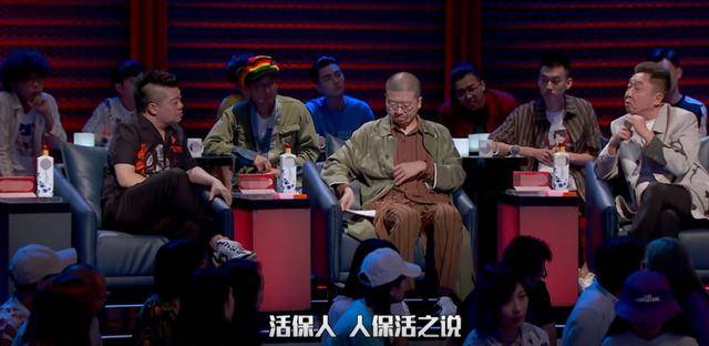 夏天|鹿晗、AB靠悬疑剧逆转？流量的危机觉醒路上，他们才摸到小手指