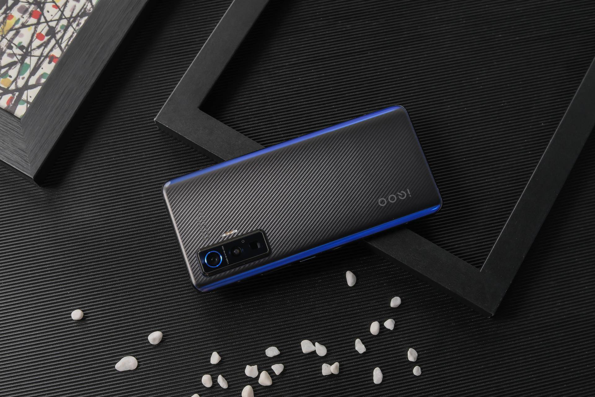 iqoo5 pro充电怎么设置 0db4034be4f249a081e4da2973faae11.jpeg