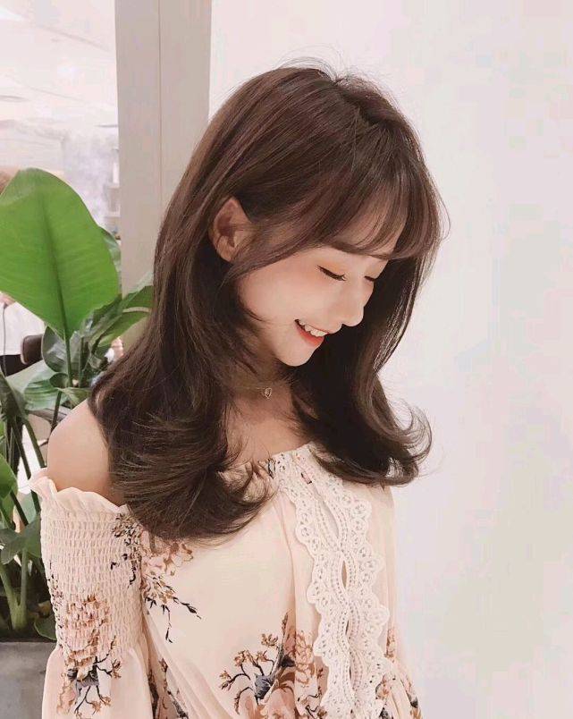 时尚经典发型 34e567864b184a4091002beca1523e82.jpeg