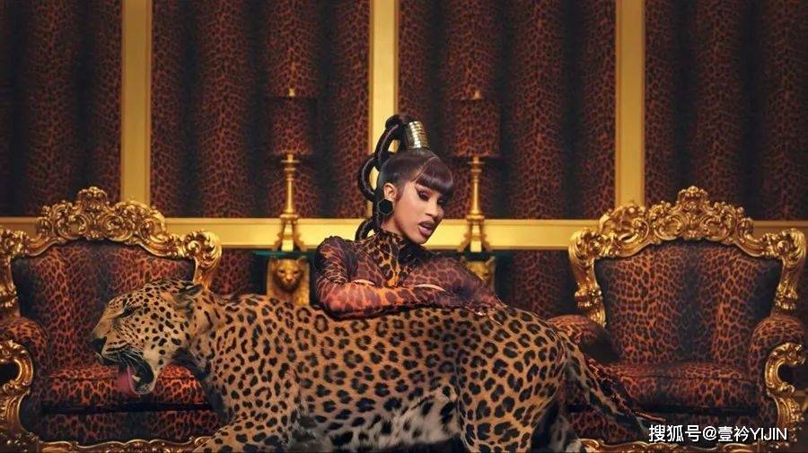 来源|不会打鸣的脱衣舞娘不是好Rapper!卡老师的入党申请书我们已经收到了,Skrr~