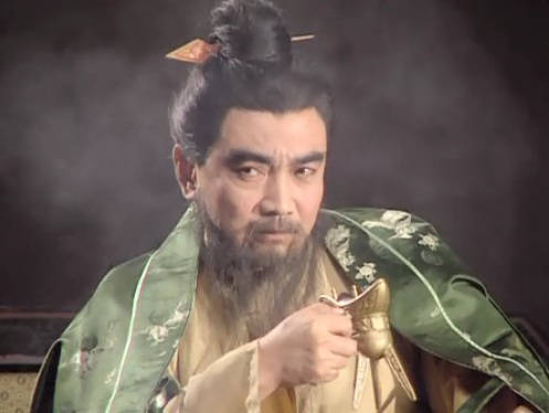 观点评论|曹操忘了三英战吕布，忘了张飞的勇武！《三国演义》竟有这个bug