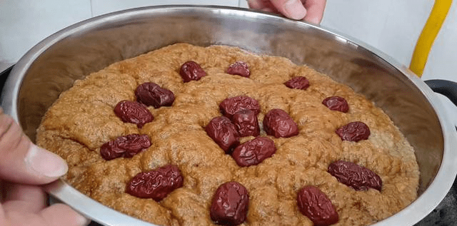 怎样做红糖发糕很好吃 4d7e31013dca4b3fb3b8738f03d1bfd8.png