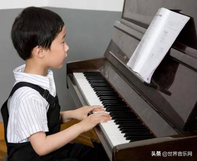 长安泪伴奏曲谱_京剧曲谱网简谱伴奏谱(3)