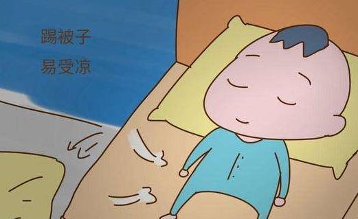 宝宝|大多是因为这些宝宝晚上睡觉总踢被子?很多家长以为只是孩子热