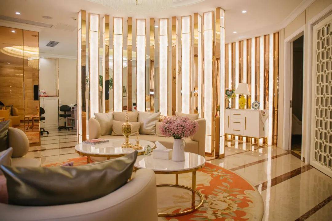 编辑|躺着瘦!来这家魔都开了13年「全五星修身店」Get小蛮腰!