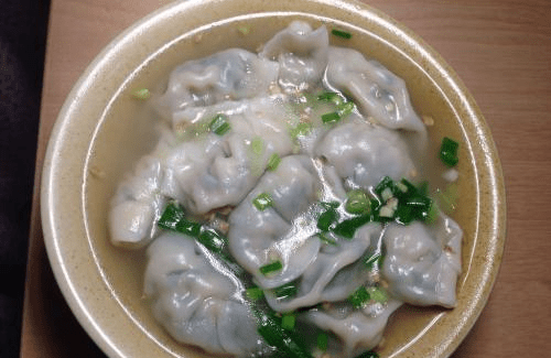 饺子什么时候加水 5e5f9246110d4316ab216ecd568168ea.png