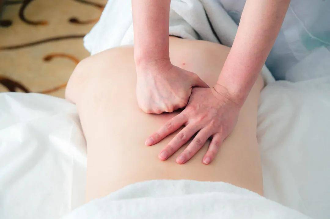 编辑|躺着瘦!来这家魔都开了13年「全五星修身店」Get小蛮腰!