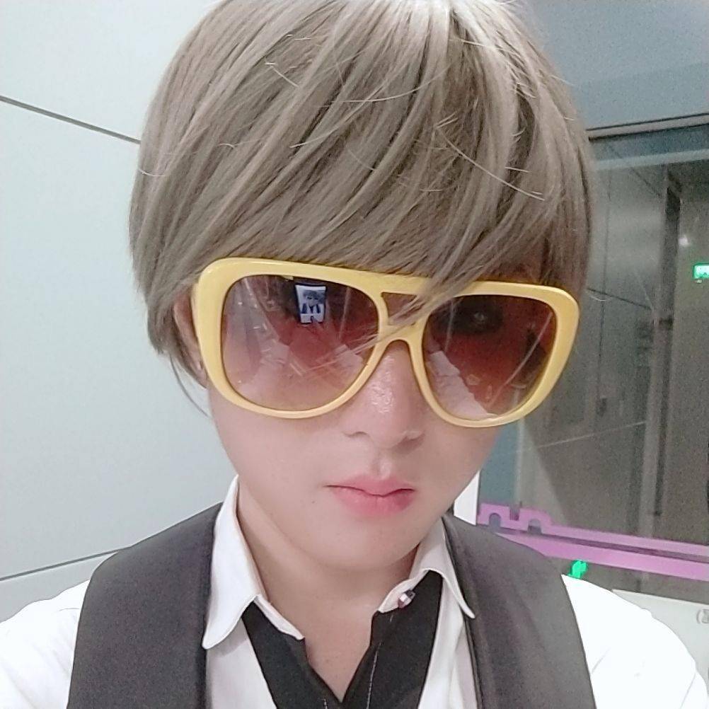 实力|原创著名作家：喷子们可以侮辱我是人妖，但不能贬低武僧一龙