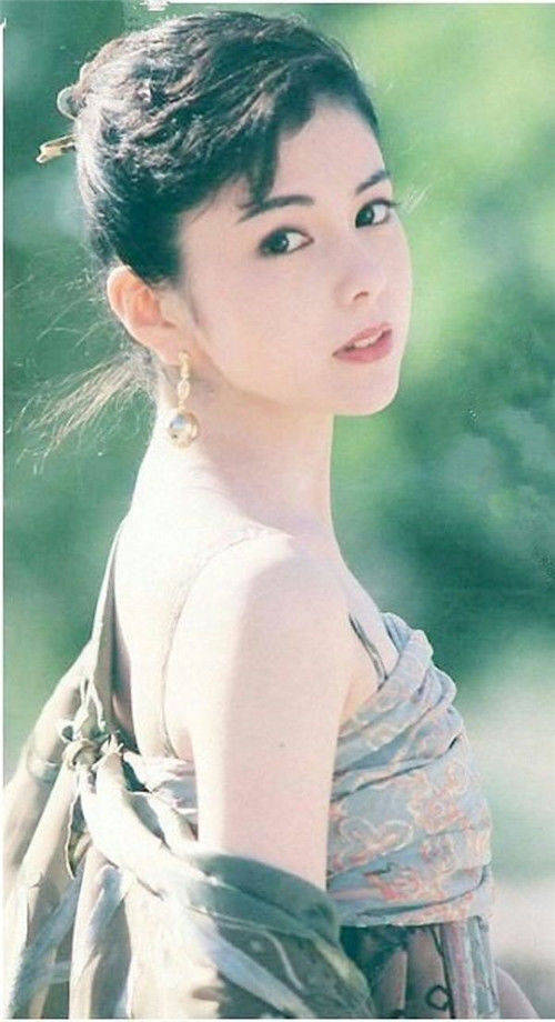 日本上世纪女星老照片:个个美得让人难以忘怀,这才是纯天然的美