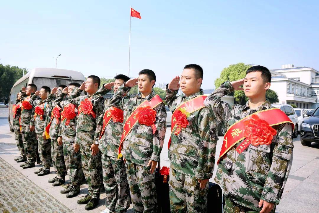 2020黄埭镇gdp_2020中秋国庆图片