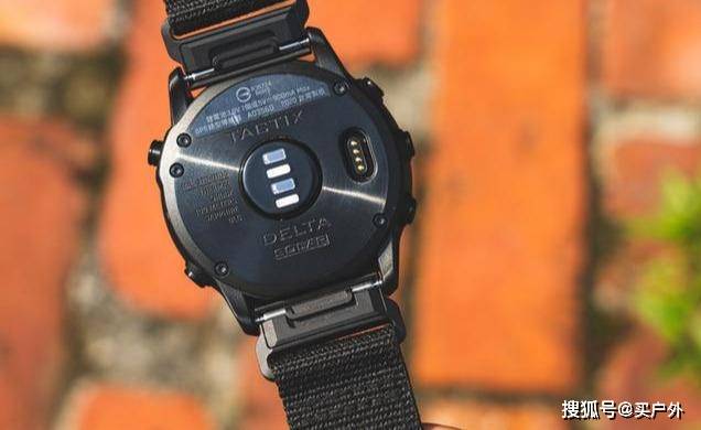 Garmin|佳明Garmin太阳能战术腕表开箱，军迷爱好者不容错过