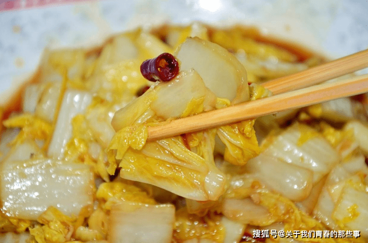 技巧|切好不要直接炒！掌握3个技巧，白菜脆爽入味，不出水醋溜白菜