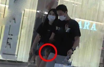 五官|原创赌王1岁孙女正脸照曝光，五官神韵像极三太，前儿媳疑刻意高调