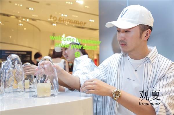 东方|香氛品牌观夏To Summer限时闻香空间 登陆北京连卡佛