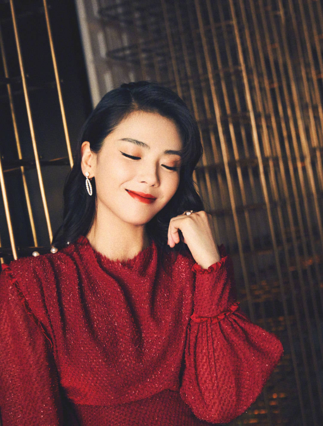 王珂被传投资再次失败,刘涛深夜发文心态全崩