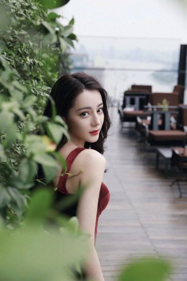 [zaker精选]迪丽热巴