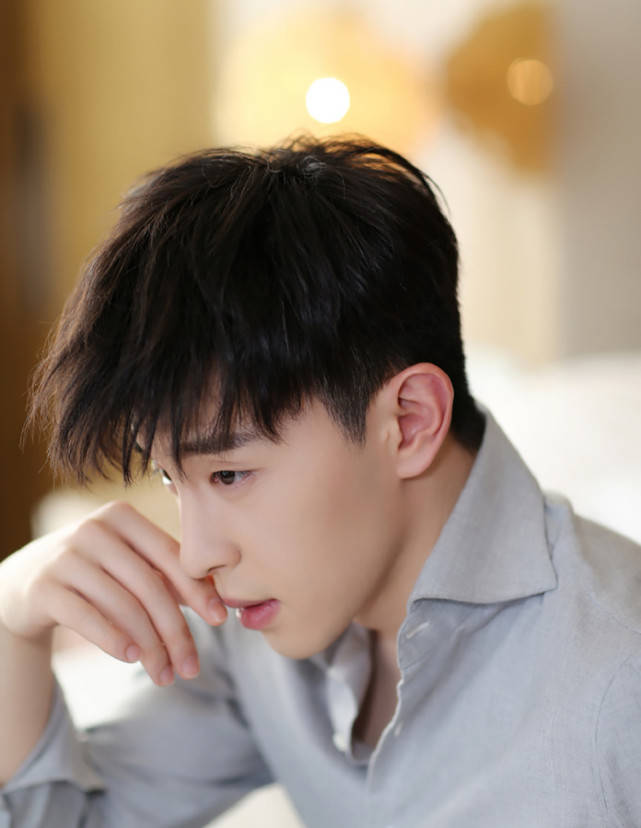 聂远|原创《上新了故宫》路透照曝光，邓伦搭档聂远张鲁一，期待！