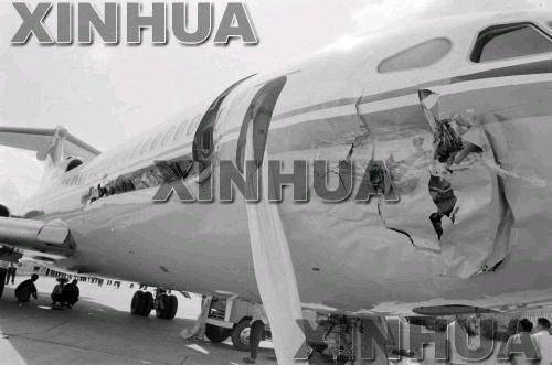 奇峰岭机场轰炸机撞击民航客机:1983年9月14日桂林914空难发生_飞机