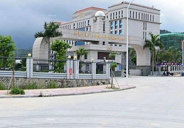 实控人套现拟集体辞职 华懋科技股权转让疑云重