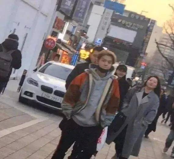 鹿晗连续三年卡点为关晓彤庆生，昵称太甜蜜，
