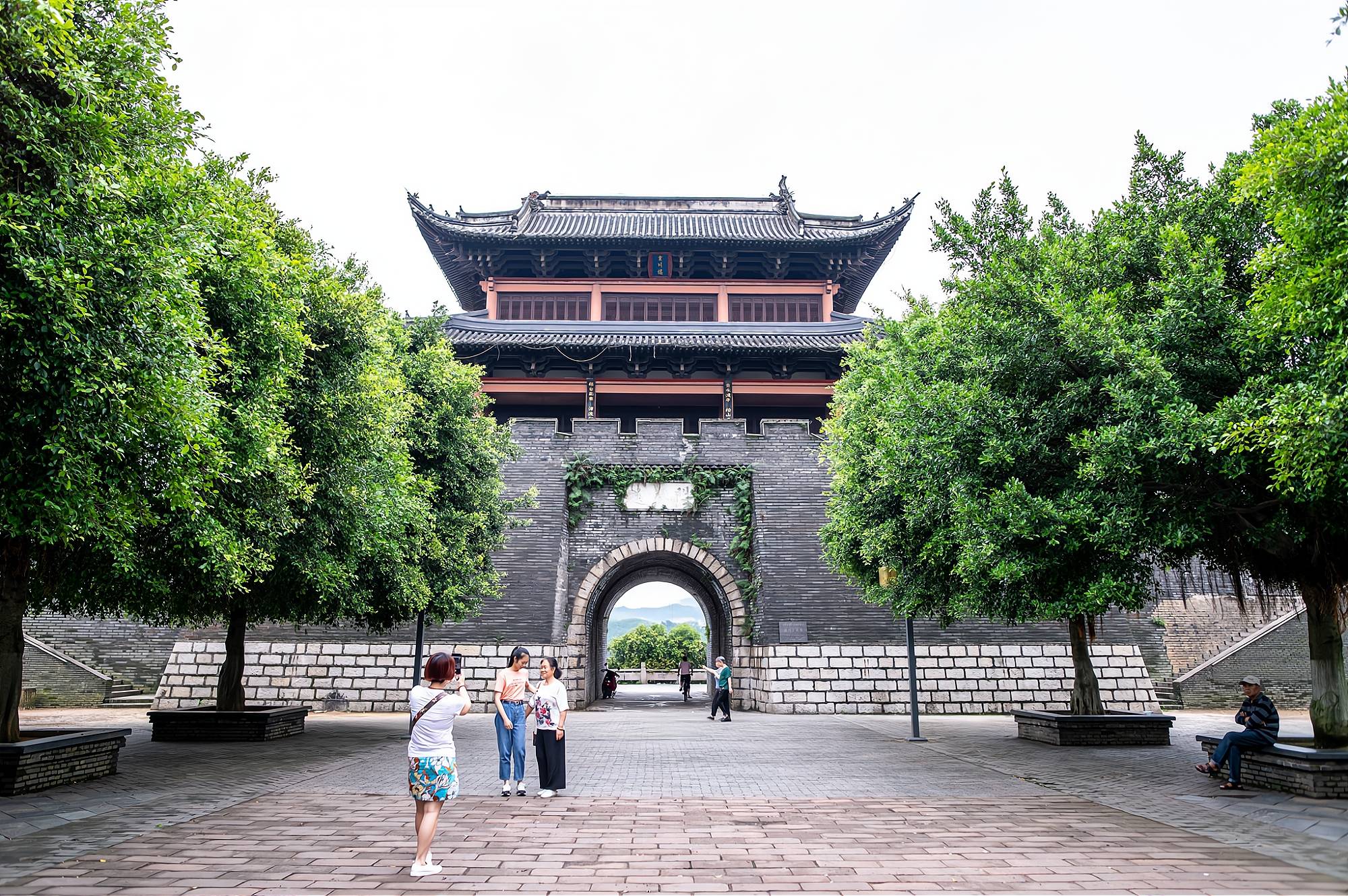 tường thành cổ Cám Châu - Giang Tây
