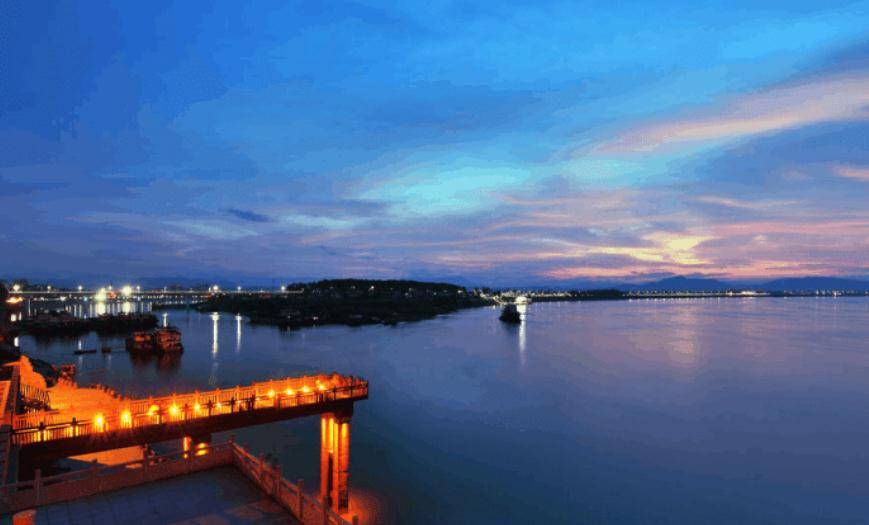 宜昌各县2021年gdp_2020年宜昌建博会(2)