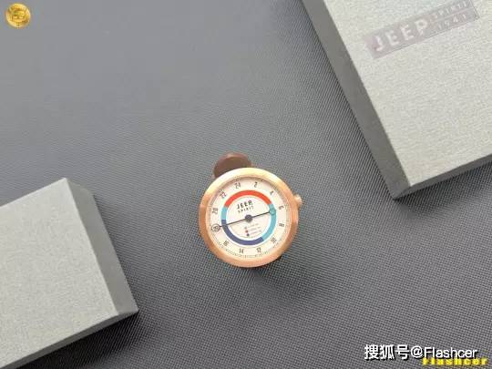 石英表|小米有品高档手表,Jeep双视觉显示男石英表,尽显男人本色