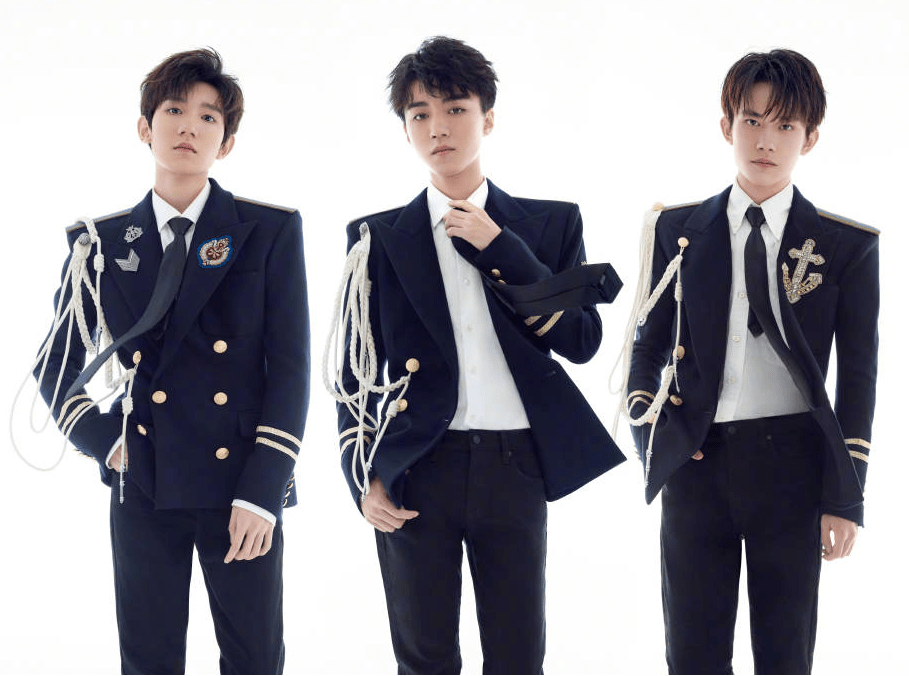 王俊凯|TFBOYS罕合体,千玺方脸变冬瓜脸还不对称,王源身高被甩一大截