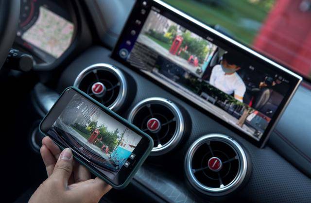 功能|2021款WEY VV5神仙操作，百万级UP主助阵，嗨就完事