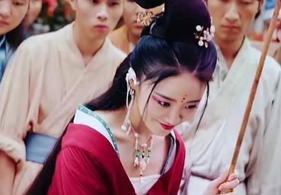 原创假如女反派有段位,杨童舒演的徐盈盈只能算钻石,她才是真王者