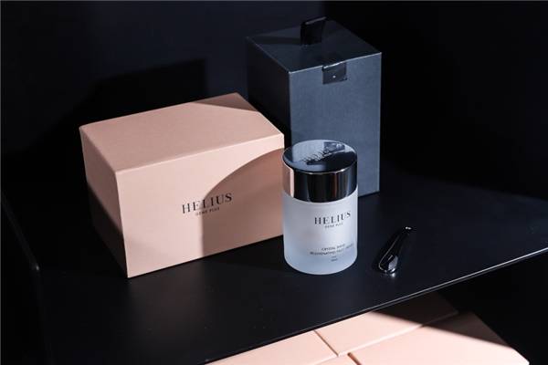 情绪|情绪护肤品牌HELIUS赫丽尔斯入驻HARMAY話梅，优雅情绪触发女性闪耀光彩