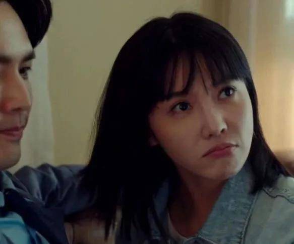 fa|央视镜头太可怕了,张天爱鼻子顶破天,被李沁吊打…