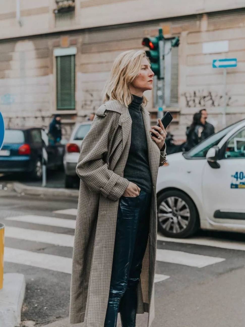 大衣|大衣穿搭想要“高级感”，内搭是关键，错过就是遗憾，建议收藏