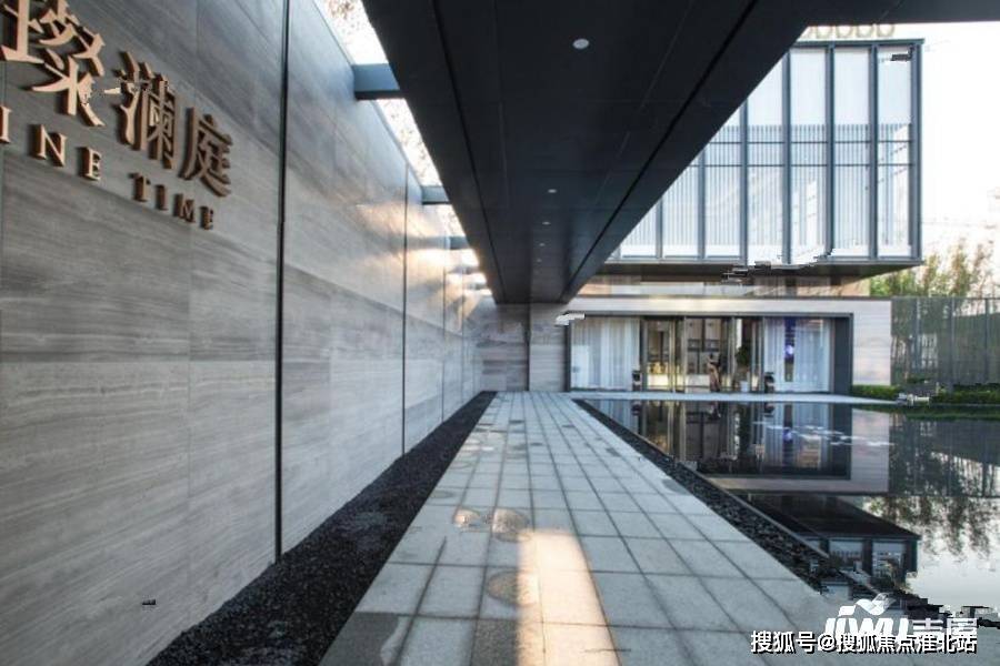 【官网】苏州常熟璀璨澜庭售楼处电话;售楼处位置;最新房源价格!
