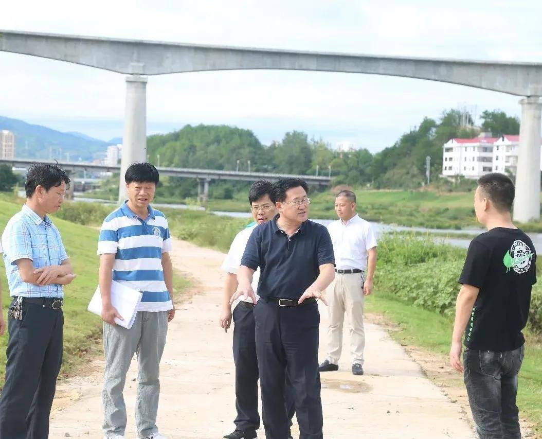 【时政要闻】鲍峰庭在琴江河巡河督导,提出这些要求
