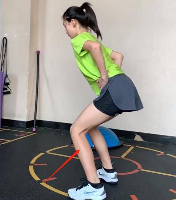 田亮|12岁身高接近170，腿部线条超优越田亮晒女儿森碟运动照