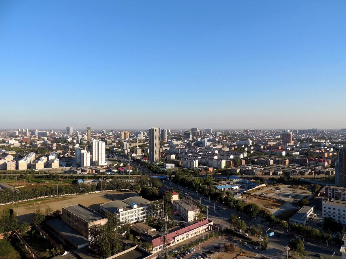 河北省人口最多的城市，曾经当过河北省会，现沦为三线城市