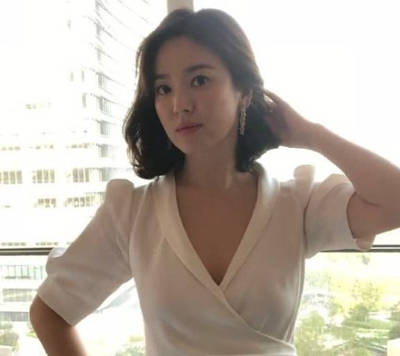 Look|婚后的“乔妹”宋慧乔老了！法令纹明显，皮肤变小麦色