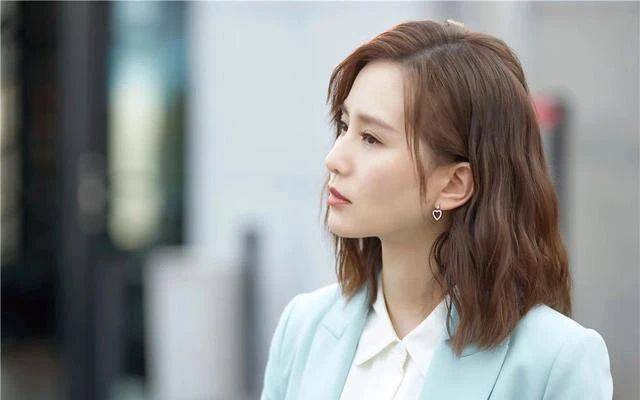 李思婚纱照_李璐和李思的结婚照(3)